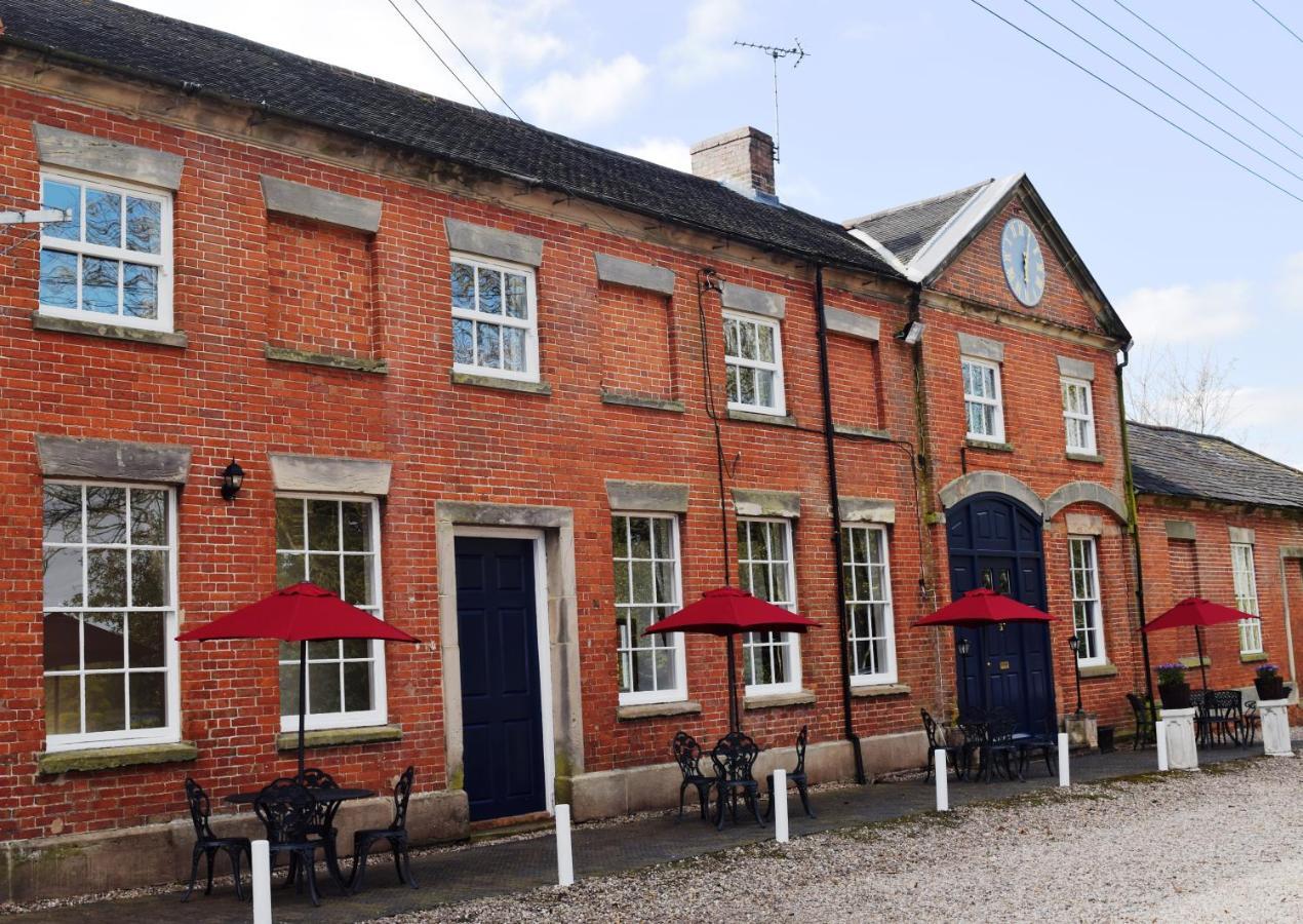 The Clock House Bed & Breakfast Brewood Exterior photo